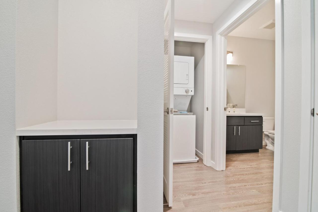 Bluebird Suites In מנלו פארק מראה חיצוני תמונה